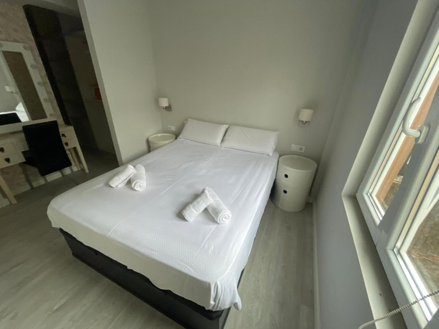 Apartamento Nuevo! Piso En Pleno Centro Santander Exterior foto